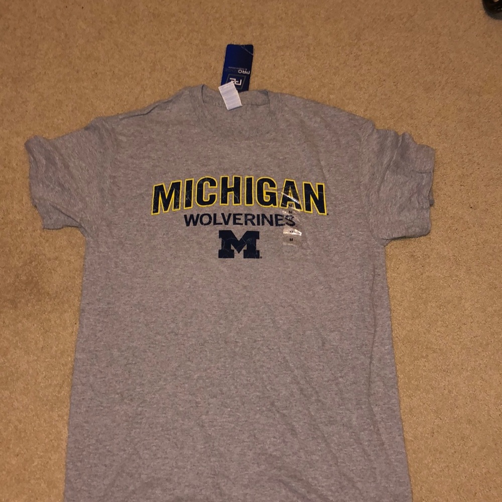 Men’s Michigan shirt